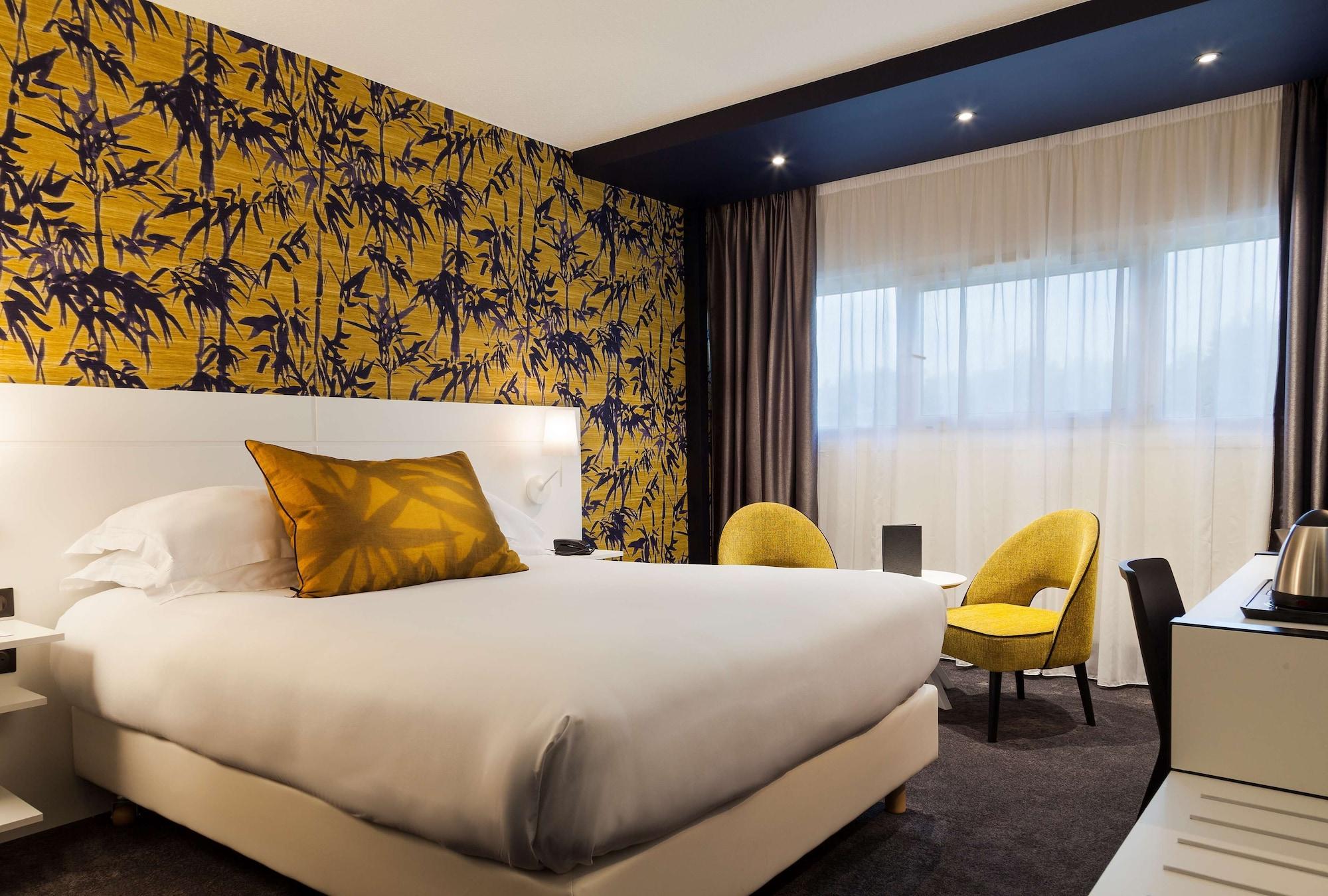 Western Paris Cdg Airport 4*